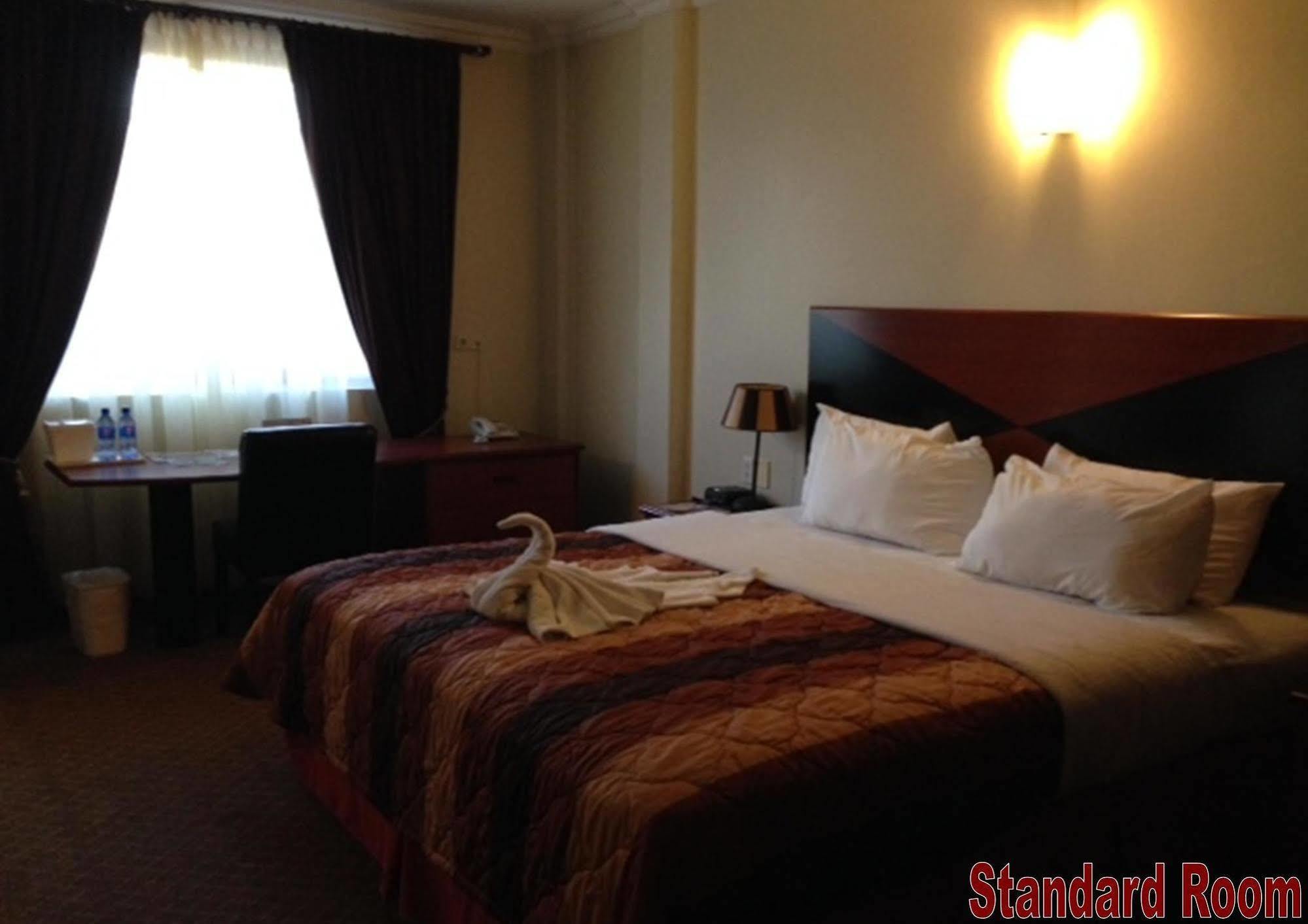 Hotel Elegance Nv Paramaribo Exterior photo