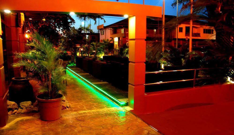 Hotel Elegance Nv Paramaribo Exterior photo